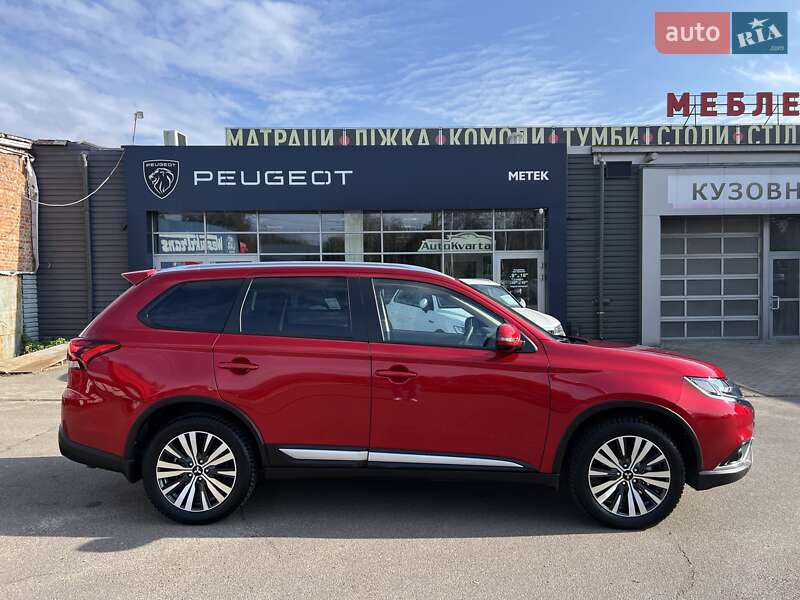 Позашляховик / Кросовер Mitsubishi Outlander 2021 в Чернігові фото 10 Позашляховик / Кросовер Mitsubishi Outlander 2021 в Чернігові