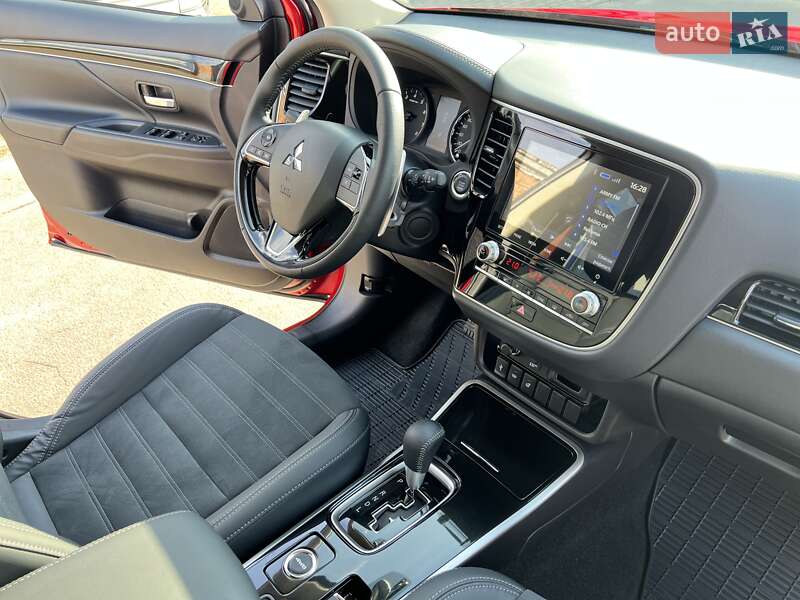 Позашляховик / Кросовер Mitsubishi Outlander 2021 в Чернігові фото 28 Позашляховик / Кросовер Mitsubishi Outlander 2021 в Чернігові