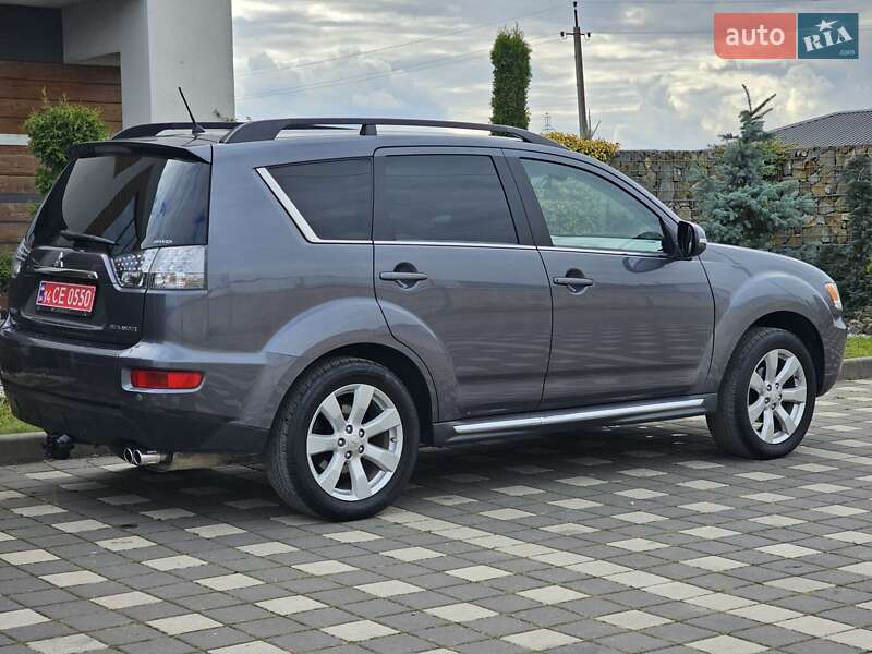 Позашляховик / Кросовер Mitsubishi Outlander 2011 в Стрию фото 10 Позашляховик / Кросовер Mitsubishi Outlander 2011 в Стрию