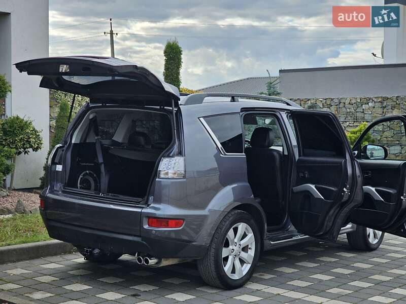 Позашляховик / Кросовер Mitsubishi Outlander 2011 в Стрию фото 36 Позашляховик / Кросовер Mitsubishi Outlander 2011 в Стрию