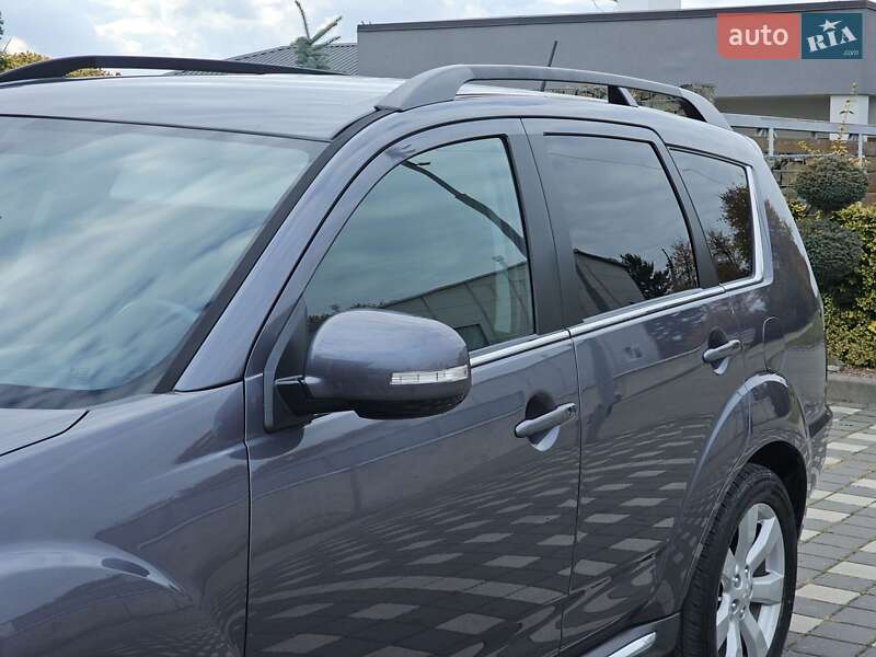 Позашляховик / Кросовер Mitsubishi Outlander 2011 в Стрию фото 58 Позашляховик / Кросовер Mitsubishi Outlander 2011 в Стрию