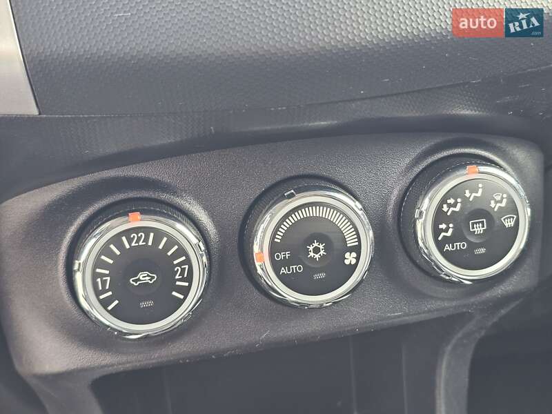 Позашляховик / Кросовер Mitsubishi Outlander 2011 в Стрию фото 81 Позашляховик / Кросовер Mitsubishi Outlander 2011 в Стрию