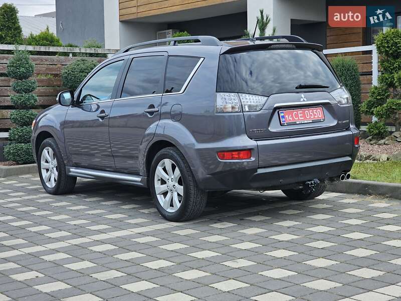 Позашляховик / Кросовер Mitsubishi Outlander 2011 в Стрию фото 88 Позашляховик / Кросовер Mitsubishi Outlander 2011 в Стрию