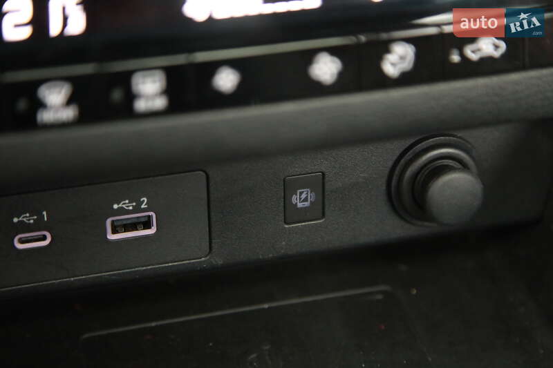 Внедорожник / Кроссовер Mitsubishi Outlander 2022 в Харькове фото 20 Внедорожник / Кроссовер Mitsubishi Outlander 2022 в Харькове