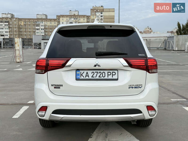 Позашляховик / Кросовер Mitsubishi Outlander 2018 в Києві фото 25 Позашляховик / Кросовер Mitsubishi Outlander 2018 в Києві