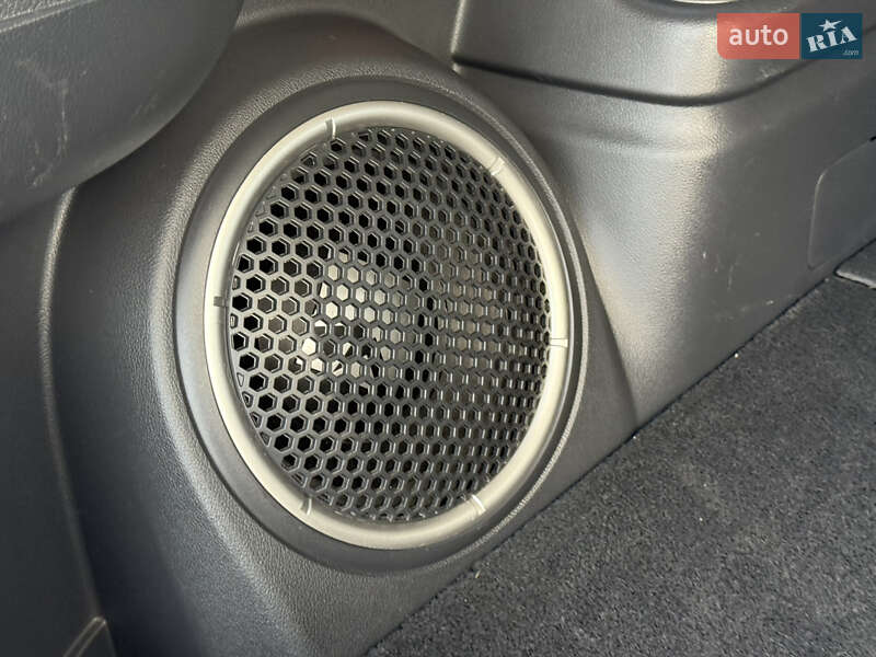 Позашляховик / Кросовер Mitsubishi Outlander 2018 в Києві фото 84 Позашляховик / Кросовер Mitsubishi Outlander 2018 в Києві