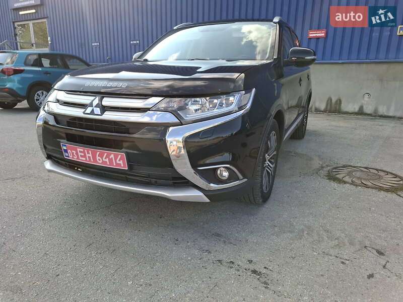 Внедорожник / Кроссовер Mitsubishi Outlander 2016 в Черновцах фото 2 Внедорожник / Кроссовер Mitsubishi Outlander 2016 в Черновцах