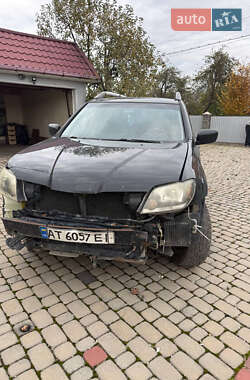 Внедорожник / Кроссовер Mitsubishi Outlander 2004 в Коломые