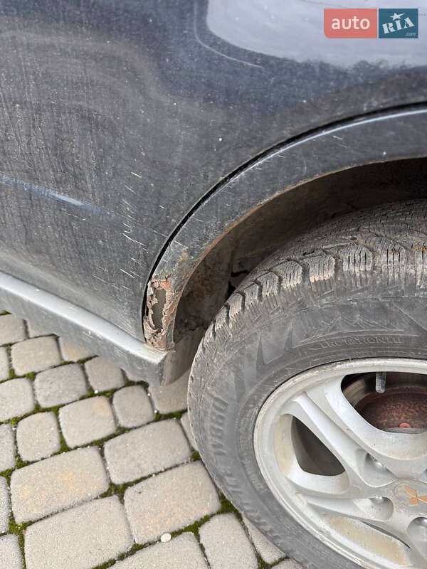 Позашляховик / Кросовер Mitsubishi Outlander 2004 в Коломиї фото 8 Позашляховик / Кросовер Mitsubishi Outlander 2004 в Коломиї