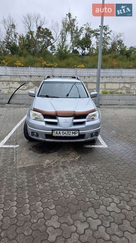 Mitsubishi Outlander 2009