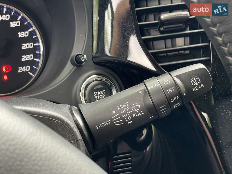 Внедорожник / Кроссовер Mitsubishi Outlander 2021 в Киеве фото 22 Внедорожник / Кроссовер Mitsubishi Outlander 2021 в Киеве
