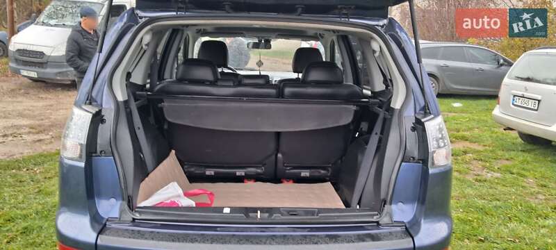 Позашляховик / Кросовер Mitsubishi Outlander 2009 в Коломиї фото 4 Позашляховик / Кросовер Mitsubishi Outlander 2009 в Коломиї