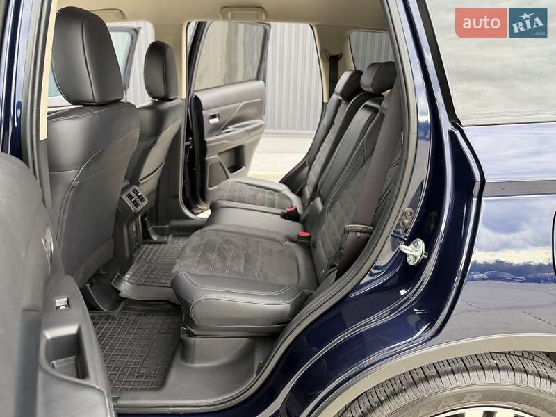 Позашляховик / Кросовер Mitsubishi Outlander 2021 в Кропивницькому фото 43 Позашляховик / Кросовер Mitsubishi Outlander 2021 в Кропивницькому