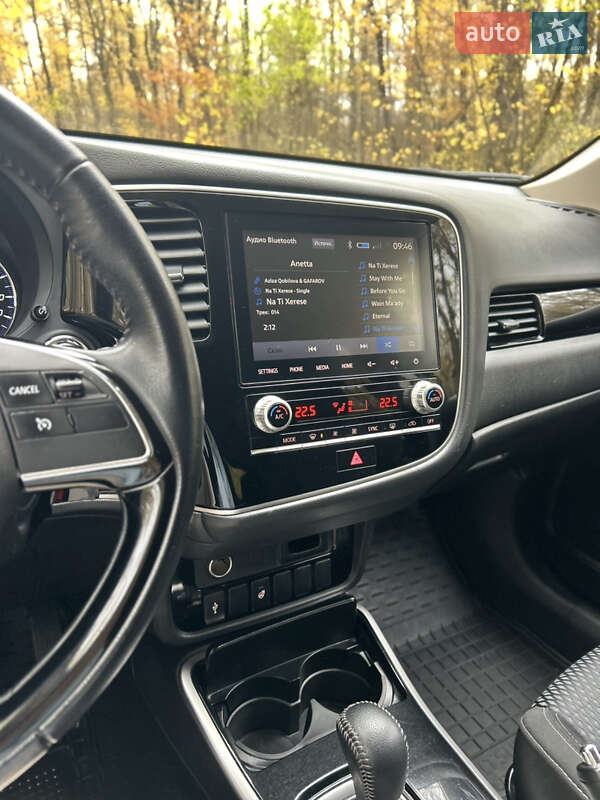Внедорожник / Кроссовер Mitsubishi Outlander 2020 в Чернигове фото 13 Внедорожник / Кроссовер Mitsubishi Outlander 2020 в Чернигове