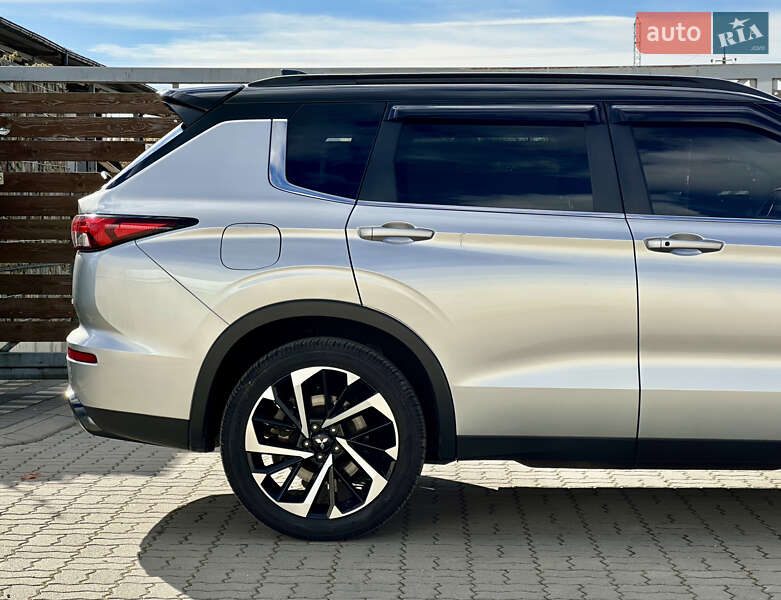 Позашляховик / Кросовер Mitsubishi Outlander 2022 в Стрию фото 29 Позашляховик / Кросовер Mitsubishi Outlander 2022 в Стрию
