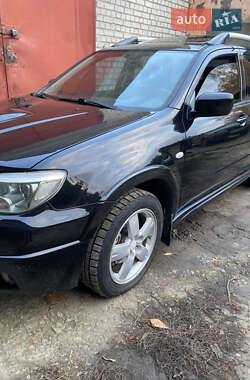 Позашляховик / Кросовер Mitsubishi Outlander 2006 в Конотопі Позашляховик / Кросовер Mitsubishi Outlander 2006 в Конотопі