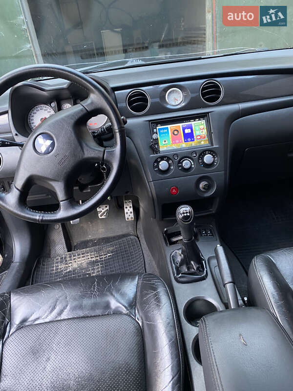 Позашляховик / Кросовер Mitsubishi Outlander 2006 в Конотопі