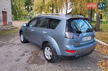 Внедорожник / Кроссовер Mitsubishi Outlander 2008 в 