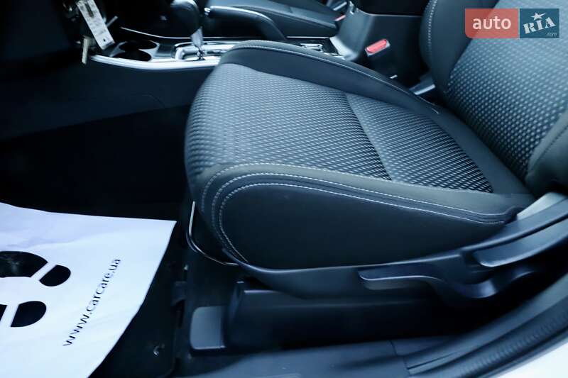 Внедорожник / Кроссовер Mitsubishi Outlander 2018 в Дрогобыче фото 63 Внедорожник / Кроссовер Mitsubishi Outlander 2018 в Дрогобыче