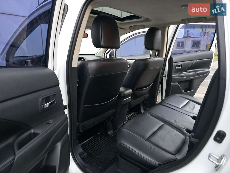 Позашляховик / Кросовер Mitsubishi Outlander 2013 в Харкові фото 22 Позашляховик / Кросовер Mitsubishi Outlander 2013 в Харкові