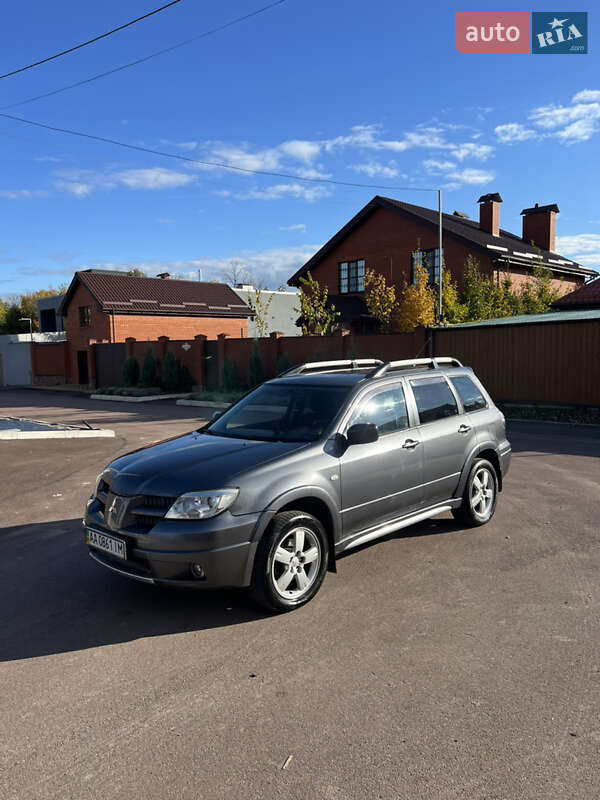 Внедорожник / Кроссовер Mitsubishi Outlander 2007 в Киеве фото 21 Внедорожник / Кроссовер Mitsubishi Outlander 2007 в Киеве