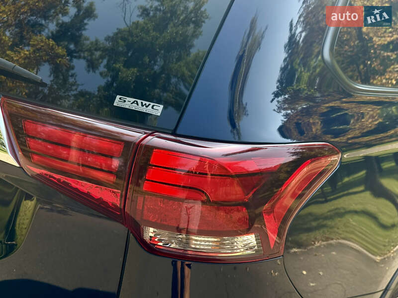 Внедорожник / Кроссовер Mitsubishi Outlander 2021 в Киеве фото 14 Внедорожник / Кроссовер Mitsubishi Outlander 2021 в Киеве