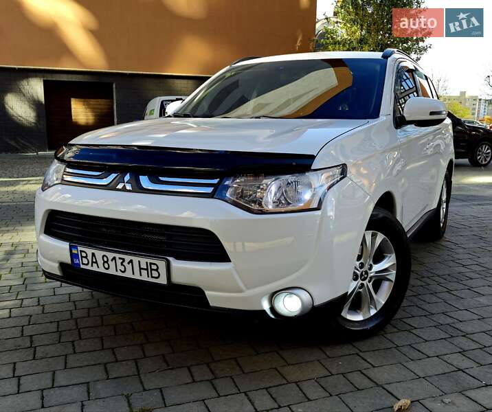 Внедорожник / Кроссовер Mitsubishi Outlander 2013 в Ивано-Франковске фото 17 Внедорожник / Кроссовер Mitsubishi Outlander 2013 в Ивано-Франковске