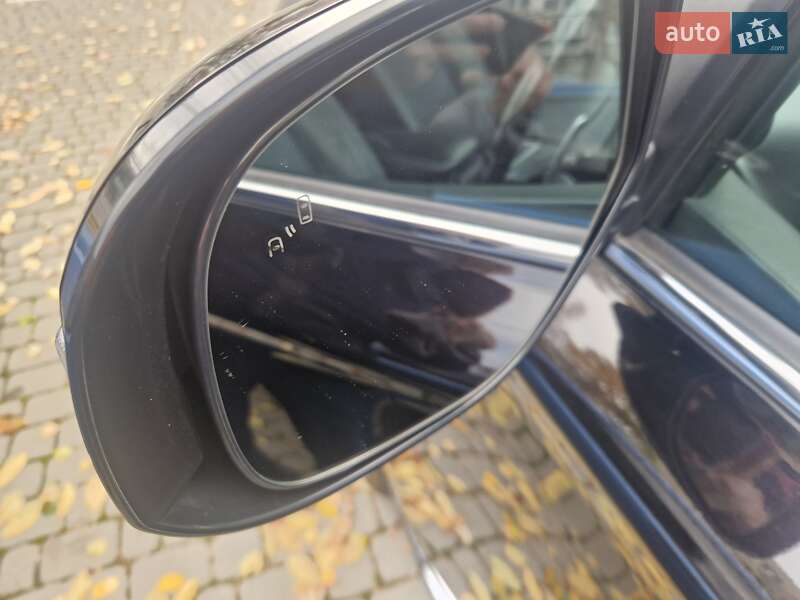 Внедорожник / Кроссовер Mitsubishi Outlander 2018 в Львове