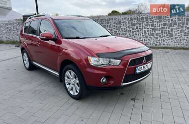 Внедорожник / Кроссовер Mitsubishi Outlander 2010 в Ужгороде