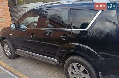 Позашляховик / Кросовер Mitsubishi Outlander 2008 в  фото 13 Позашляховик / Кросовер Mitsubishi Outlander 2008 в