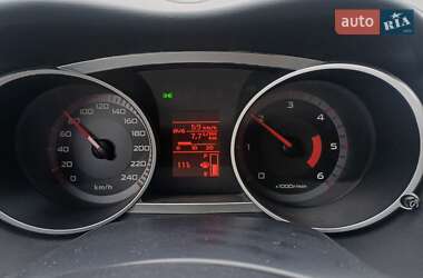 Позашляховик / Кросовер Mitsubishi Outlander 2008 в  фото 14 Позашляховик / Кросовер Mitsubishi Outlander 2008 в