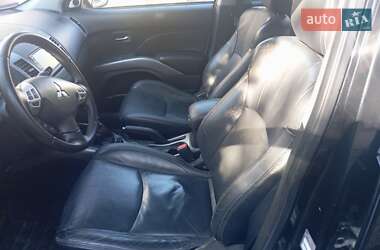 Позашляховик / Кросовер Mitsubishi Outlander 2008 в  фото 19 Позашляховик / Кросовер Mitsubishi Outlander 2008 в