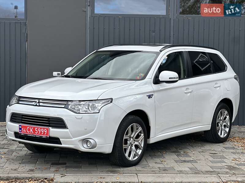 Позашляховик / Кросовер Mitsubishi Outlander 2013 в Івано-Франківську фото 11 Позашляховик / Кросовер Mitsubishi Outlander 2013 в Івано-Франківську