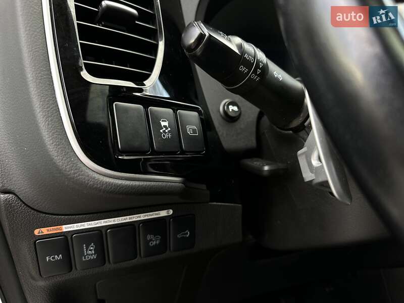 Позашляховик / Кросовер Mitsubishi Outlander 2013 в Івано-Франківську фото 22 Позашляховик / Кросовер Mitsubishi Outlander 2013 в Івано-Франківську