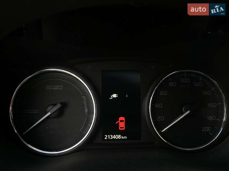 Позашляховик / Кросовер Mitsubishi Outlander 2013 в Івано-Франківську фото 32 Позашляховик / Кросовер Mitsubishi Outlander 2013 в Івано-Франківську