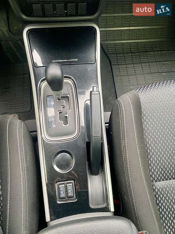 Позашляховик / Кросовер Mitsubishi Outlander 2018 в Києві фото 24 Позашляховик / Кросовер Mitsubishi Outlander 2018 в Києві