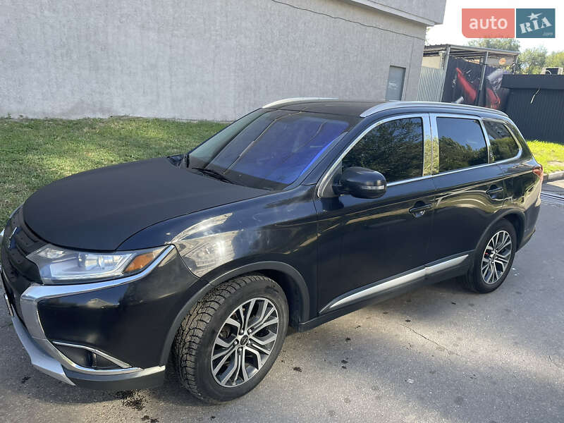 Внедорожник / Кроссовер Mitsubishi Outlander 2017 в Одессе фото 2 Внедорожник / Кроссовер Mitsubishi Outlander 2017 в Одессе