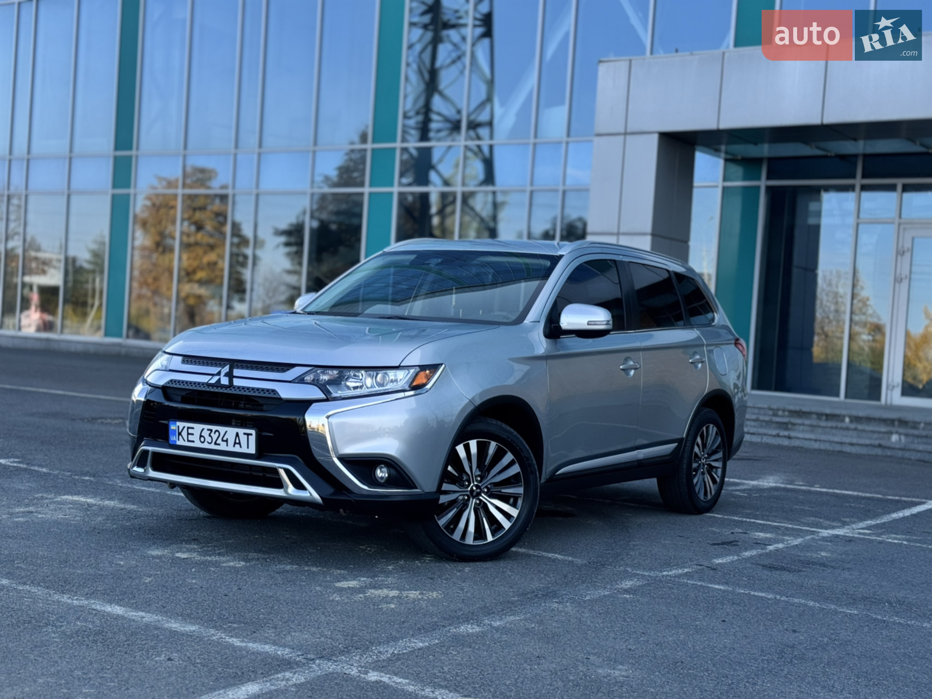 2020 Mitsubishi Outlander - мініатюра 4