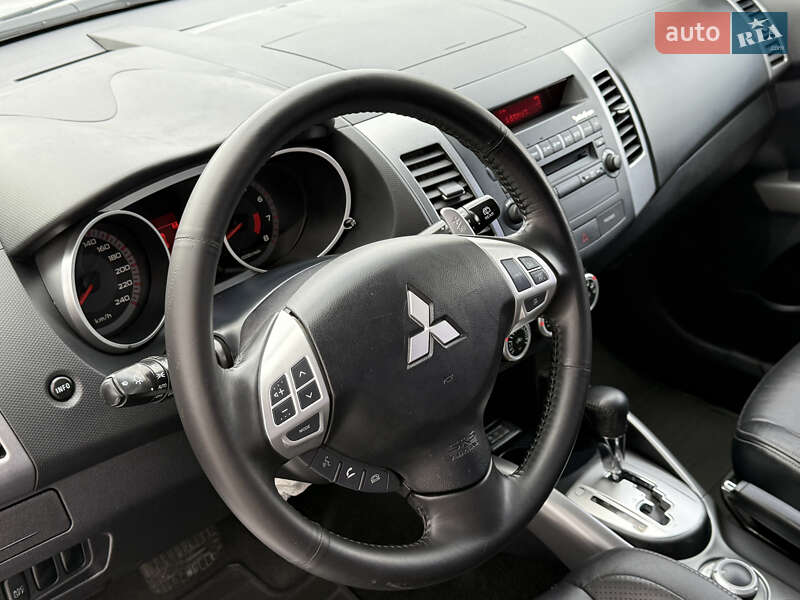 Позашляховик / Кросовер Mitsubishi Outlander 2007 в Вінниці фото 34 Позашляховик / Кросовер Mitsubishi Outlander 2007 в Вінниці