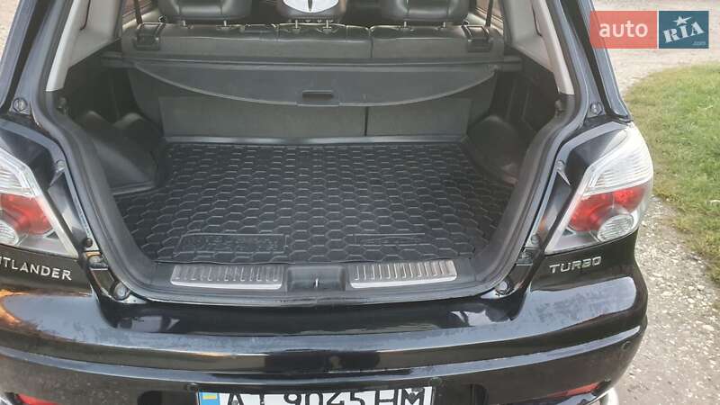 Внедорожник / Кроссовер Mitsubishi Outlander 2006 в Ивано-Франковске