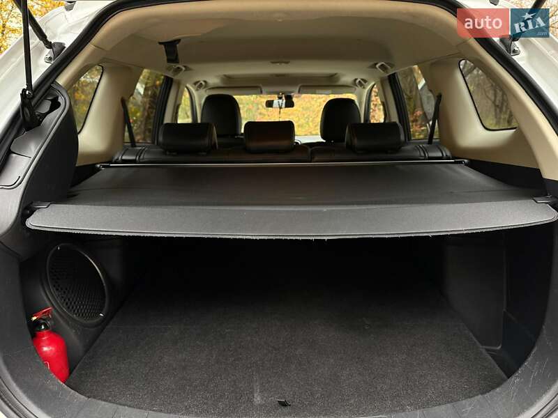 Внедорожник / Кроссовер Mitsubishi Outlander 2014 в Дрогобыче фото 43 Внедорожник / Кроссовер Mitsubishi Outlander 2014 в Дрогобыче