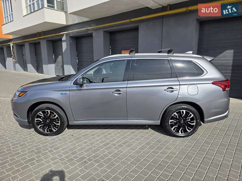 Внедорожник / Кроссовер Mitsubishi Outlander 2018 в Виннице