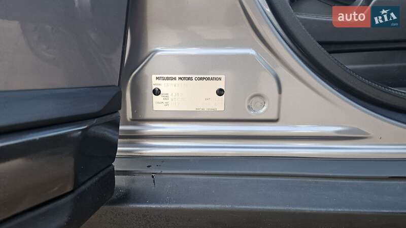 Внедорожник / Кроссовер Mitsubishi Outlander 2018 в Чернигове
