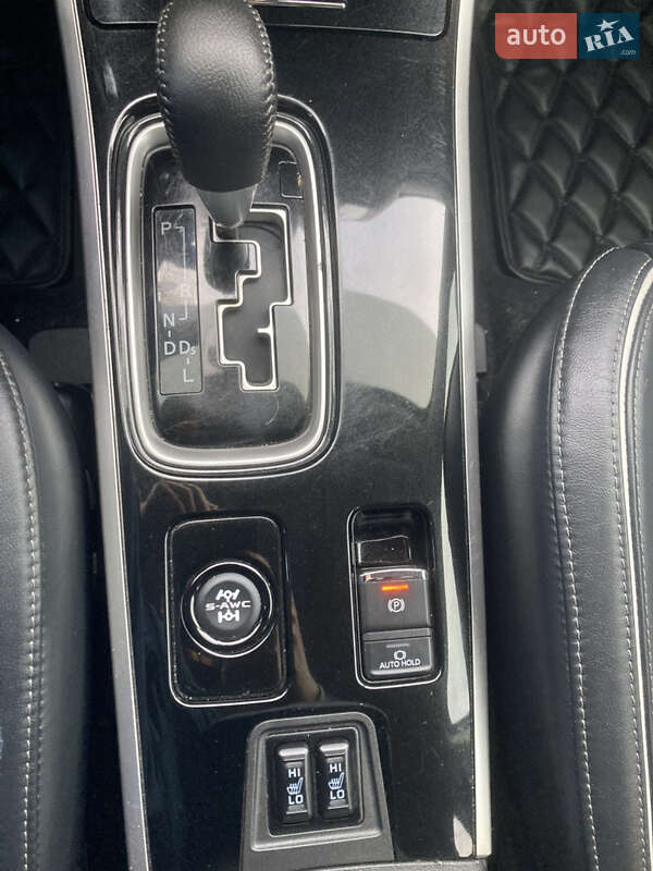 Внедорожник / Кроссовер Mitsubishi Outlander 2018 в Днепре