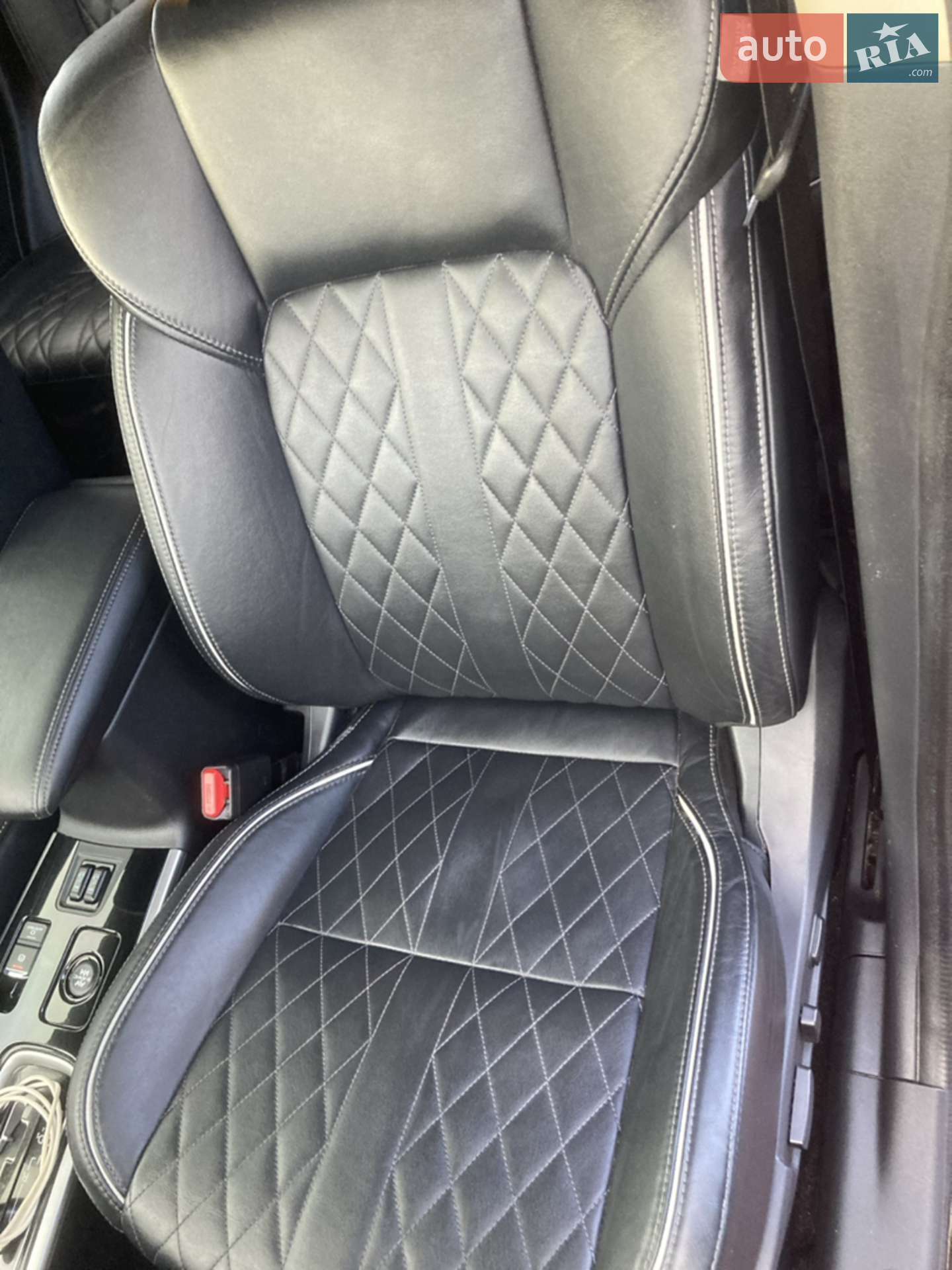 2018 Mitsubishi Outlander - мініатюра 12