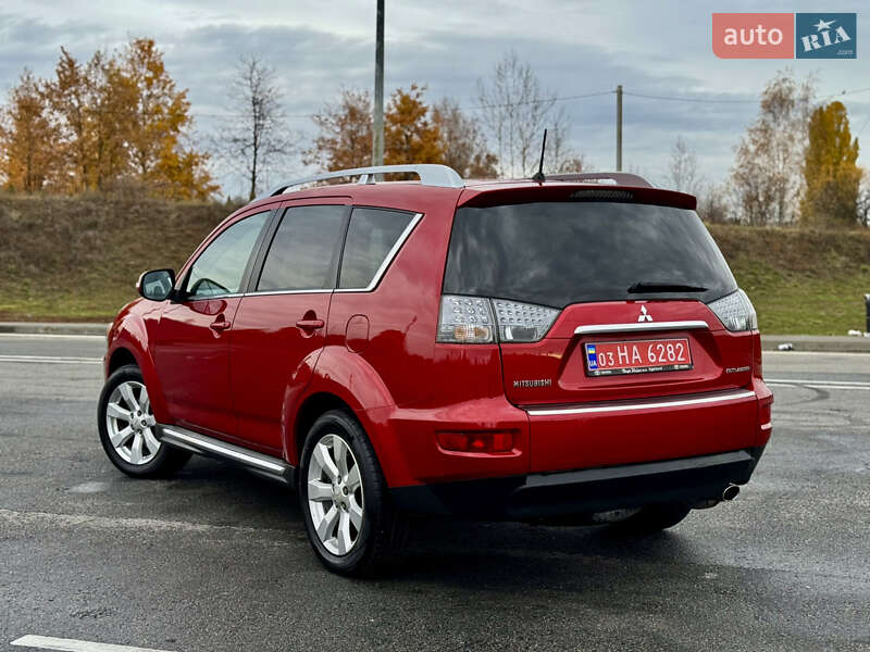 Внедорожник / Кроссовер Mitsubishi Outlander 2010 в Полтаве фото 5 Внедорожник / Кроссовер Mitsubishi Outlander 2010 в Полтаве