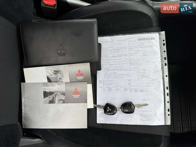 Внедорожник / Кроссовер Mitsubishi Outlander 2010 в Полтаве фото 41 Внедорожник / Кроссовер Mitsubishi Outlander 2010 в Полтаве