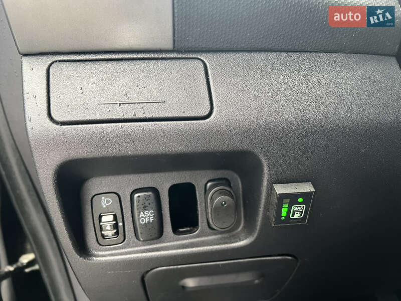 Внедорожник / Кроссовер Mitsubishi Outlander 2008 в Кременчуге фото 32 Внедорожник / Кроссовер Mitsubishi Outlander 2008 в Кременчуге