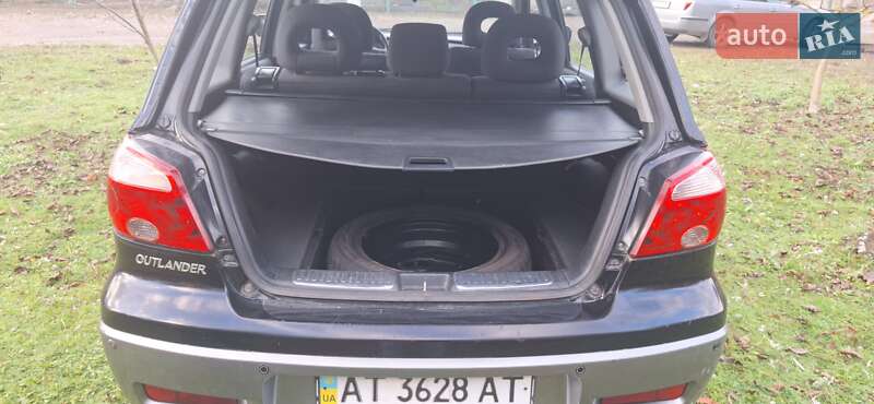 Позашляховик / Кросовер Mitsubishi Outlander 2008 в Галичі фото 7 Позашляховик / Кросовер Mitsubishi Outlander 2008 в Галичі