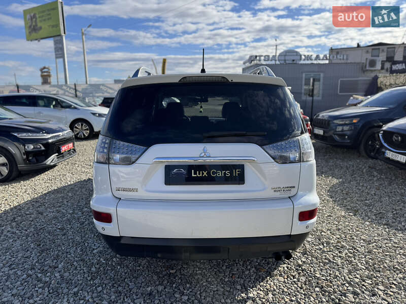 Позашляховик / Кросовер Mitsubishi Outlander 2010 в Івано-Франківську